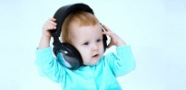 Con bạn có năng khiếu âm nhạc?