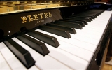 CỔ NHẤT VIỆT NAM, MỘT CHIẾC ĐÀN PIANO